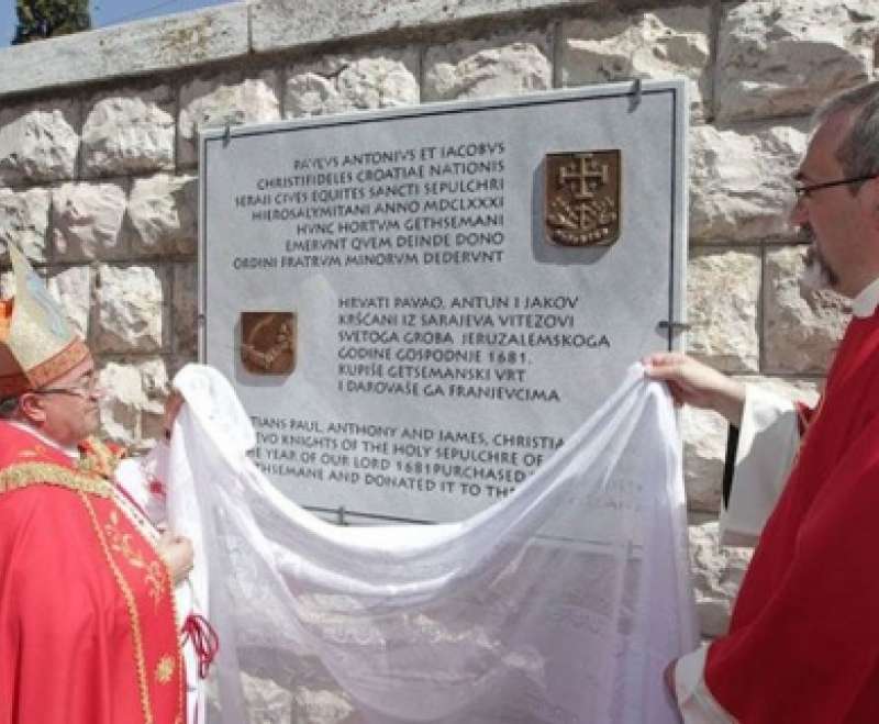 Hrvatima iz Bosne i Hercegovine otkrivena spomen ploča u Getsemanskom vrtu