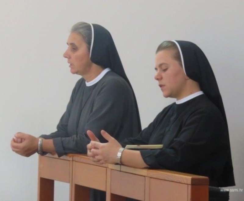 Duhovne vježbe i slavlje redovničkih zavjeta sestara Služavki Maloga Isusa Provincije BZBDM