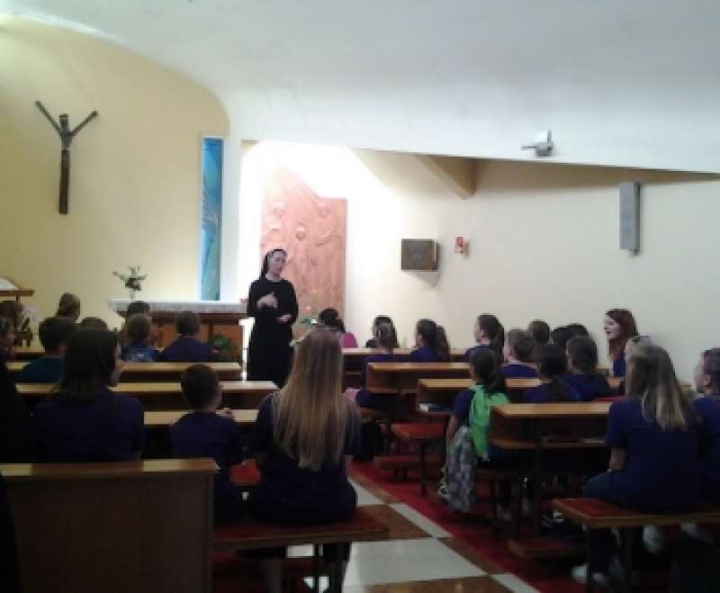 Dječji zbor sv. Benedikt iz Kloštra Podravskog posjetio sestre u generalnoj kući